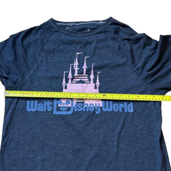 Walt Disney World Cinderella Castle Rose Gold Gray T-Shirt Small Disney Parks - Picture 4 of 5